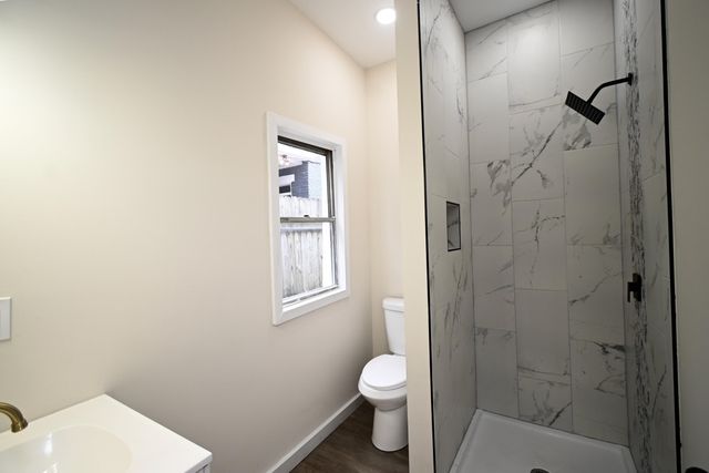 129 W 9th Street, Covington, KY 41011