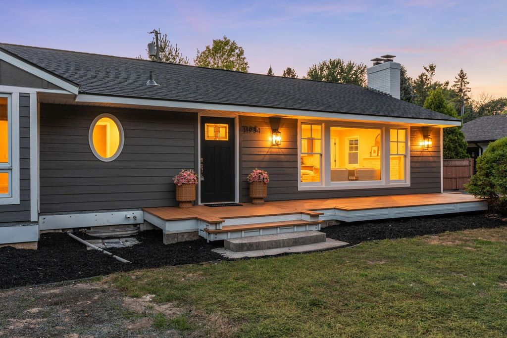 11934 James Road, Minnetonka, MN 55343 — photo 2