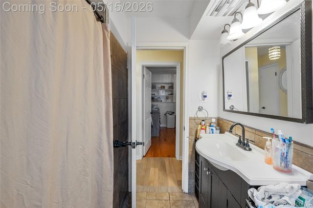 26243 Van Buren Road, Dearborn Heights, MI 48127