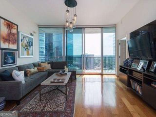 1080 Peachtree Street NE 1904, Atlanta, GA 30309