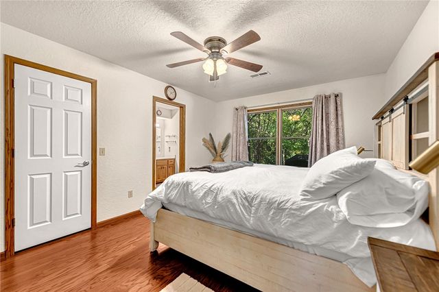 66 Wentworth Drive, Bella Vista, AR 72715