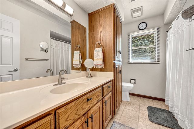 66 Wentworth Drive, Bella Vista, AR 72715