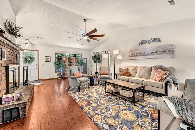 66 Wentworth Drive, Bella Vista, AR 72715