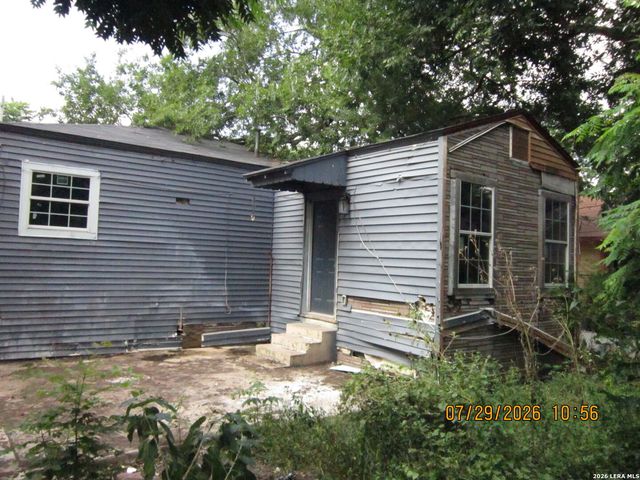 1915 HICKS AVE, San Antonio, TX 78210