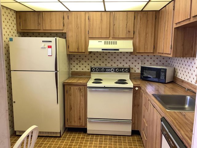 7650 W Mcnab Road 308, Tamarac, FL 33321
