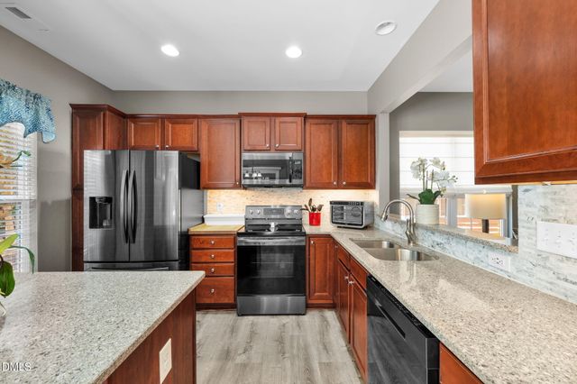 821 Finnbar Drive, Cary, NC 27519