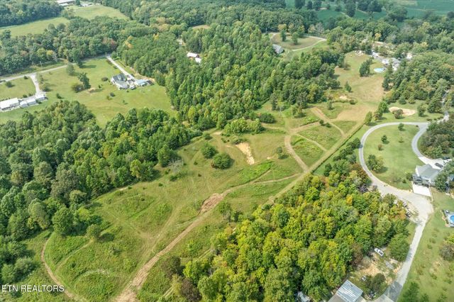 343 Mabry School Rd, Cookeville, TN 38501