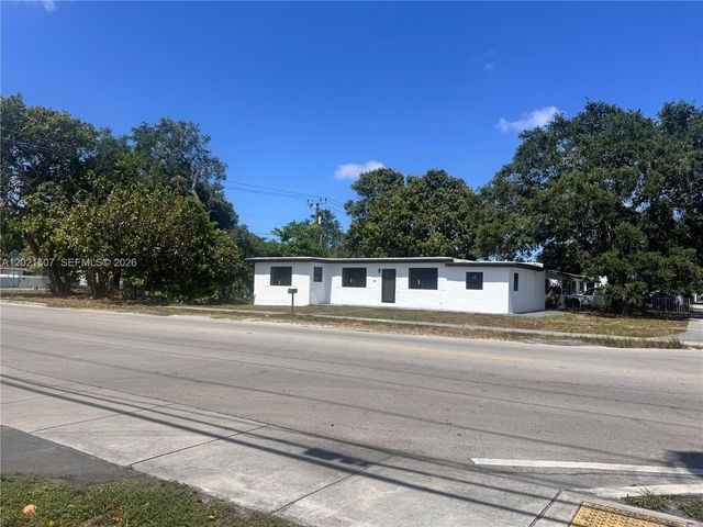 16301 NW 32nd Ave, Miami Gardens, FL 33054
