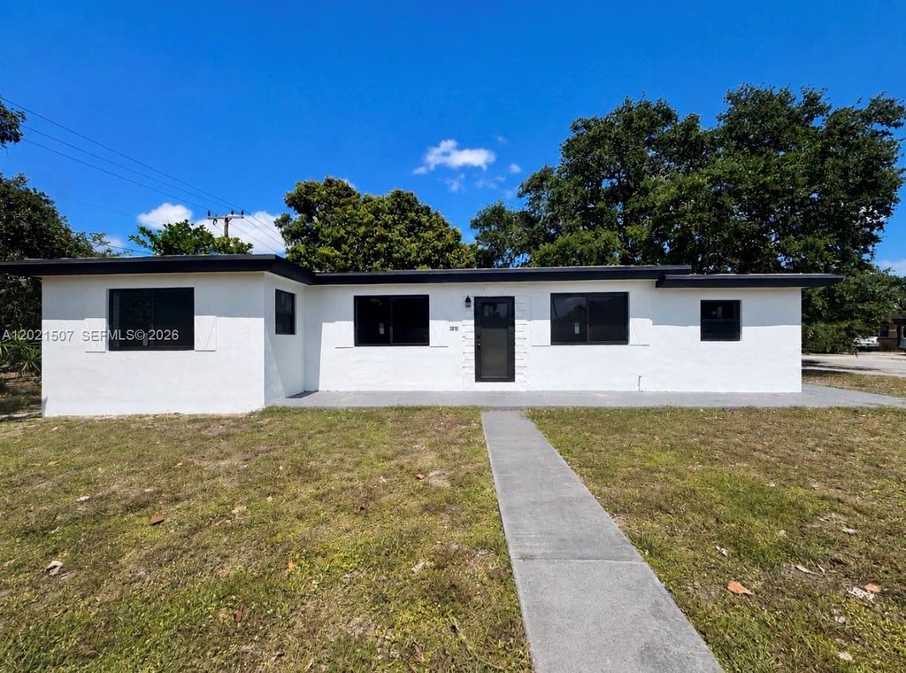 16301 NW 32nd Ave, Miami Gardens, FL 33054