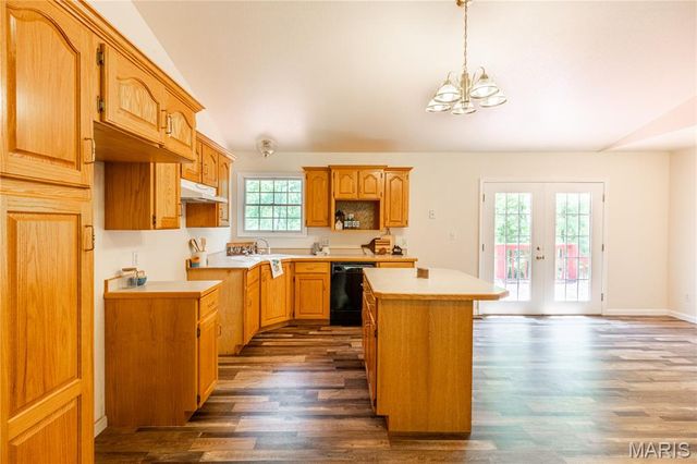 9716 State Highway A, Patton, MO 63662