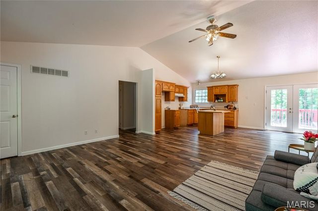 9716 State Highway A, Patton, MO 63662