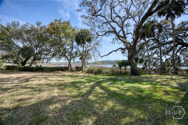 308 Bradley Point Road, Savannah, GA 31410