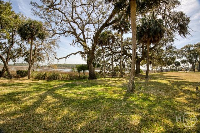 308 Bradley Point Road, Savannah, GA 31410