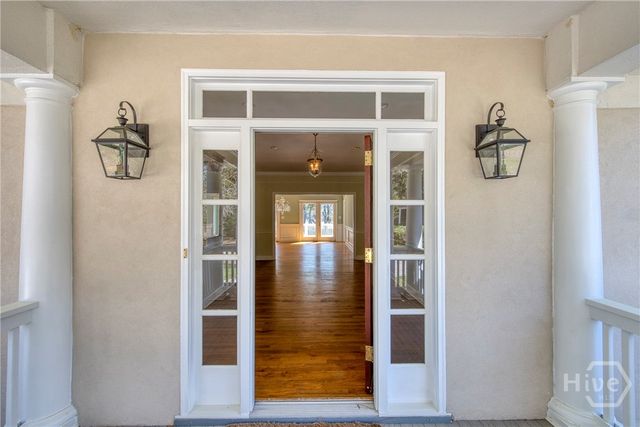 308 Bradley Point Road, Savannah, GA 31410