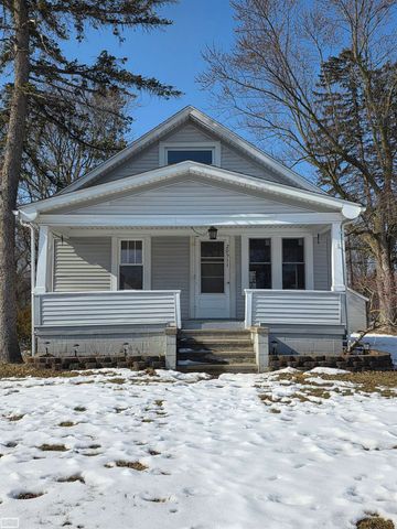 20511 Beatrice Street, Livonia, MI 48152