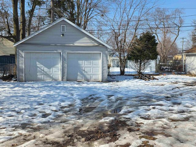 20511 Beatrice Street, Livonia, MI 48152