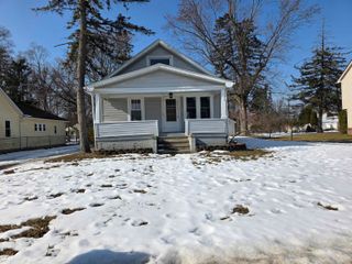 20511 Beatrice Street, Livonia, MI 48152