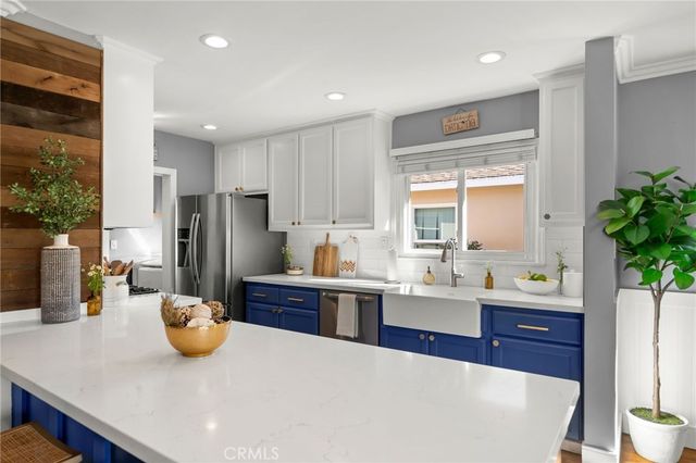 6107 Carson, Lakewood, CA 90713