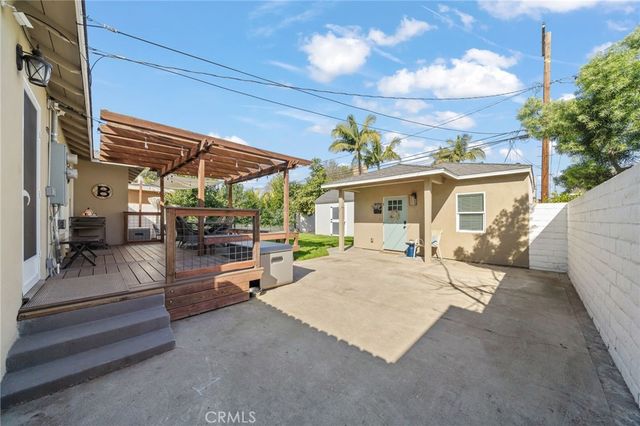 6107 Carson, Lakewood, CA 90713