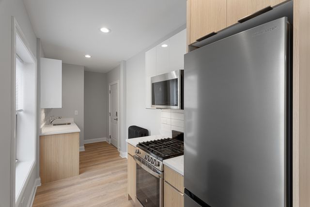 1631 W Chase Avenue 3J, Chicago, IL 60626