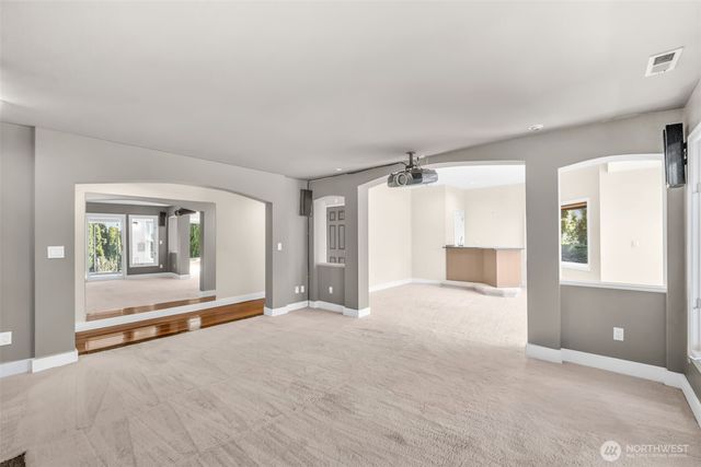 15423 SE 58th St, Bellevue, WA 98006