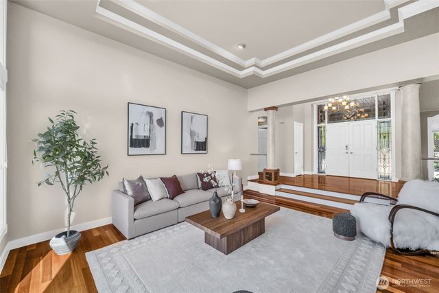 15423 SE 58th St, Bellevue, WA 98006