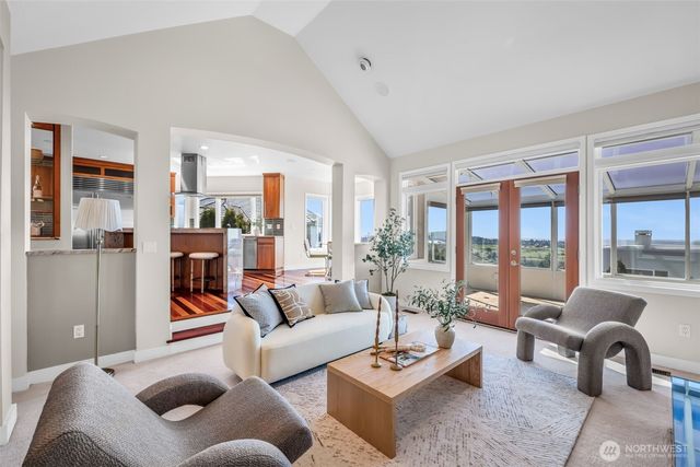 15423 SE 58th St, Bellevue, WA 98006