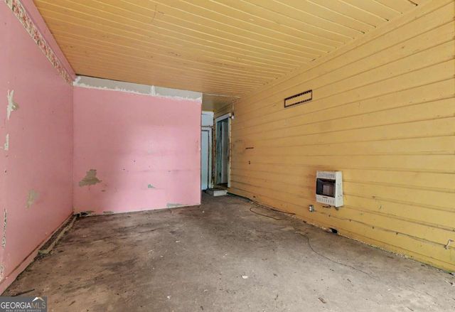 700 Griffin Street, Grantville, GA 30220