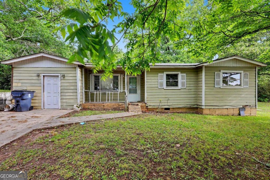 700 Griffin Street, Grantville, GA 30220