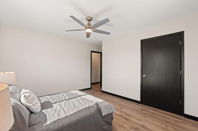 5809 Warren Lane Lane SW, Albuquerque, NM 87105