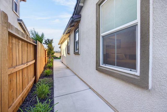 2676 Chesapeake Way, Lincoln, CA 95648