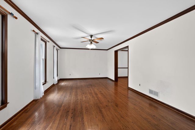 6 DONNA DR, Bear, DE 19701