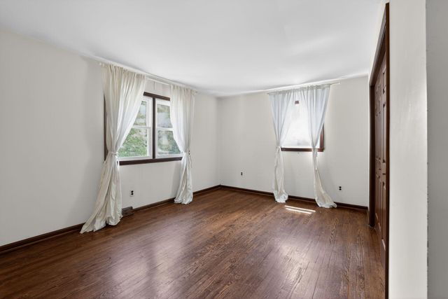 6 DONNA DR, Bear, DE 19701