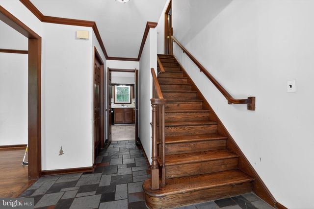 6 DONNA DR, Bear, DE 19701
