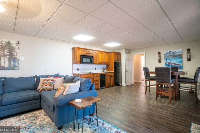 313 Omega Way, Hiawassee, GA 30546