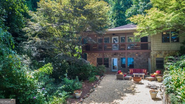 313 Omega Way, Hiawassee, GA 30546