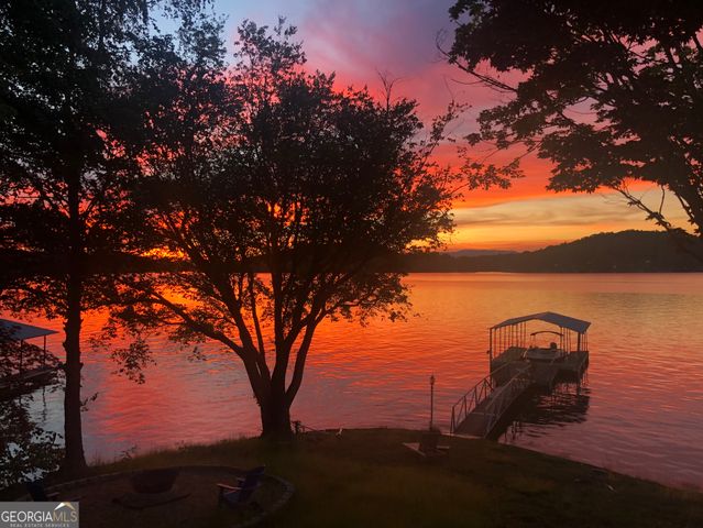 313 Omega Way, Hiawassee, GA 30546
