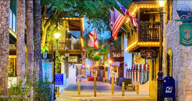 98 RED HOUSE Circle, St. Augustine, FL 32084