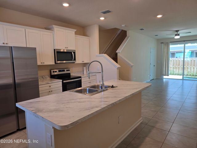 98 RED HOUSE Circle, St. Augustine, FL 32084