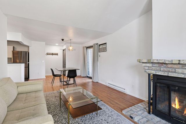 2030 Ridge Drive 31, Saint Louis Park, MN 55416