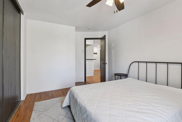 2030 Ridge Drive 31, Saint Louis Park, MN 55416