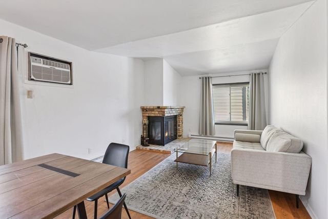 2030 Ridge Drive 31, Saint Louis Park, MN 55416