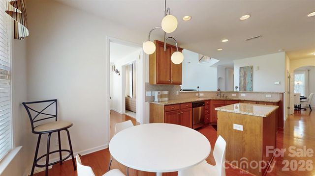 6005 Lillyshire Place 167, Charlotte, NC 28213