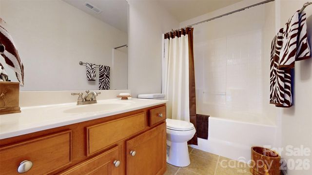 6005 Lillyshire Place 167, Charlotte, NC 28213