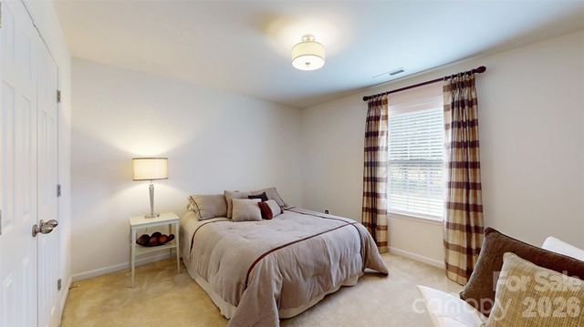6005 Lillyshire Place 167, Charlotte, NC 28213