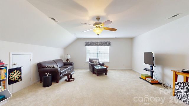 6005 Lillyshire Place 167, Charlotte, NC 28213