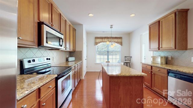 6005 Lillyshire Place 167, Charlotte, NC 28213