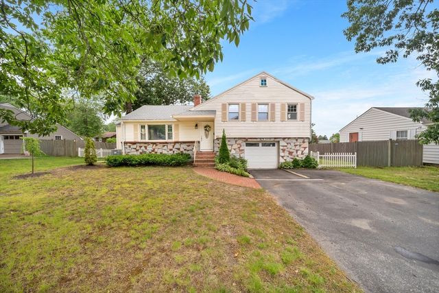 395 Massachusetts Ave, North Andover, MA 01845