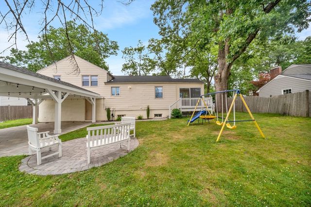 395 Massachusetts Ave, North Andover, MA 01845