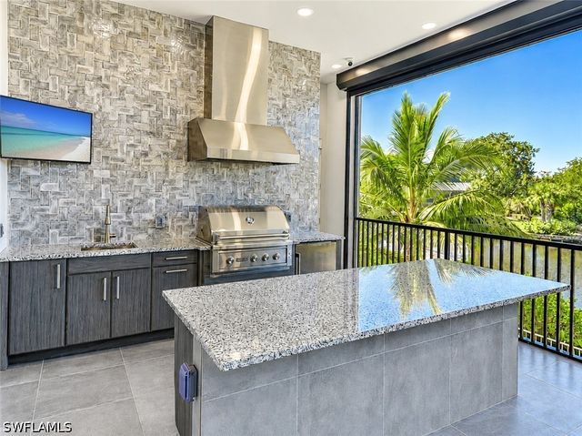 27191 Esther DR, Bonita Springs, FL 34135